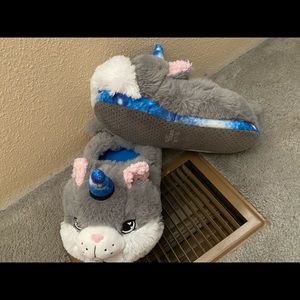 Unicorn cat fuzzy slippers